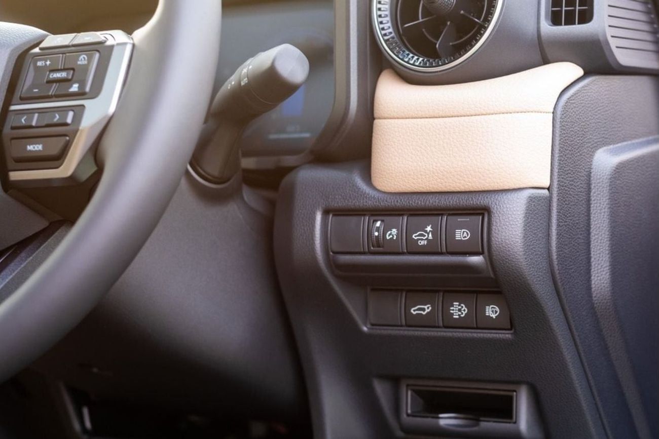 تويوتا برادو LC250 2.8L DIESEL KAKADU 4CYL - 2024