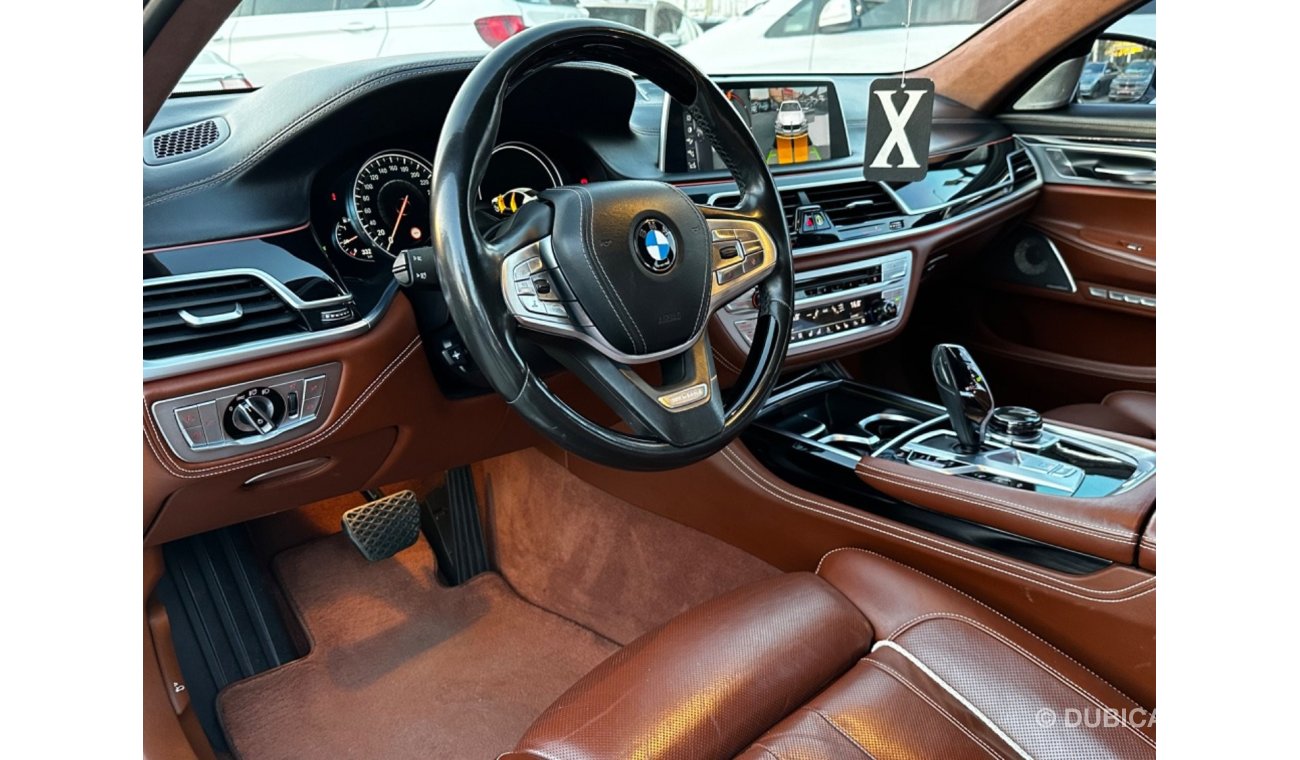 BMW 750 Luxury Plus BMW 750 2016 GCC X DRIVE ORIGINAL PAINT FULL SERVICE  FULL OPTION  FREE ACCIDENTS VERY G