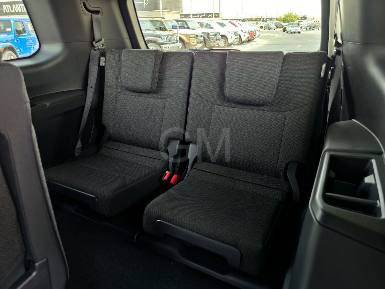 تويوتا برادو TOYOTA PRADO PETROL 2.4T - URBAN - E - FULLY BASIC - 2025 MODEL - WHITE INSIDE BLACK - OMANI