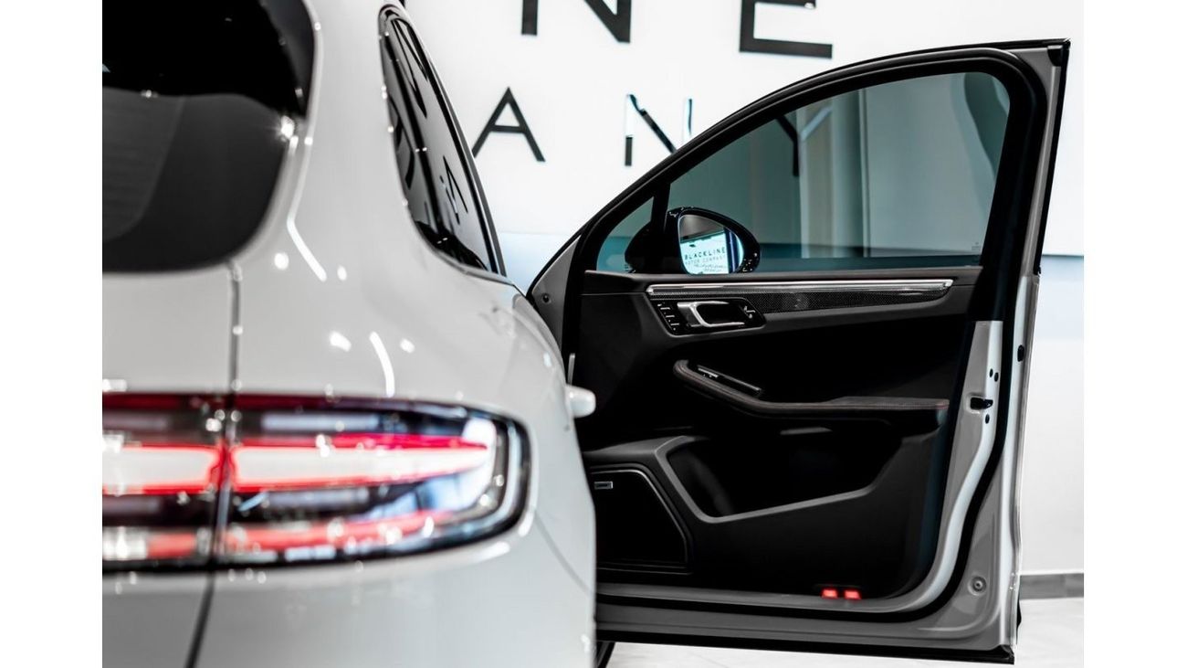 Porsche Macan 2024 Porsche Macan GTS, 2026 Porsche Warranty, Carbon Fibre Interior, Brand New, GCC