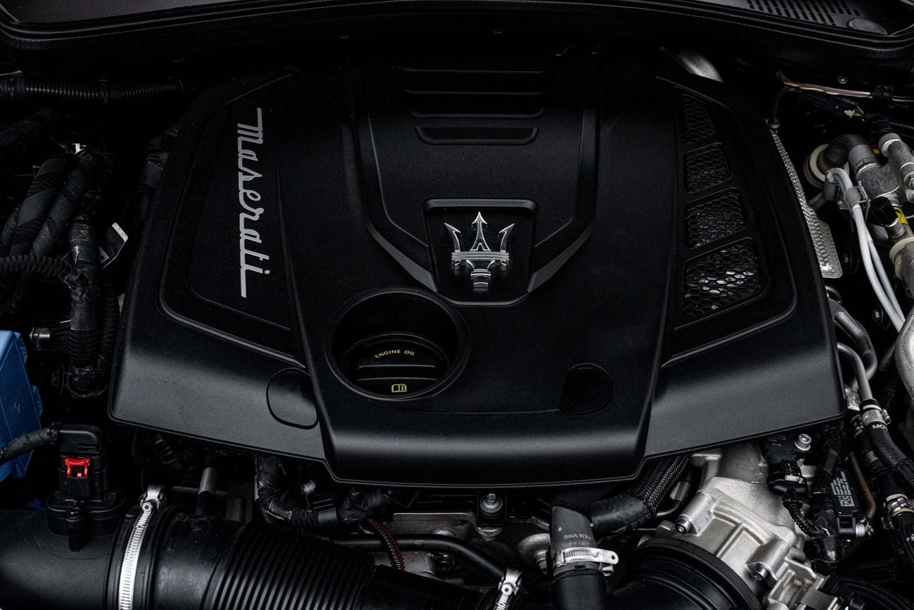 Maserati Ghibli Maserati Ghibli GT Hybrid