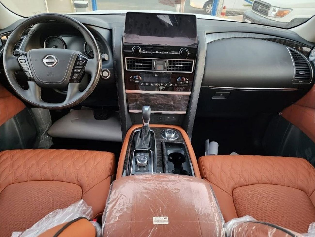 نيسان باترول نيسان باترول بلاتينيوم 4.0 لتر بنزين ، دفع رباعي ، V6 ، دفع رباعي ، 5 أبواب ، 360 كاميرا ، رادار ، م