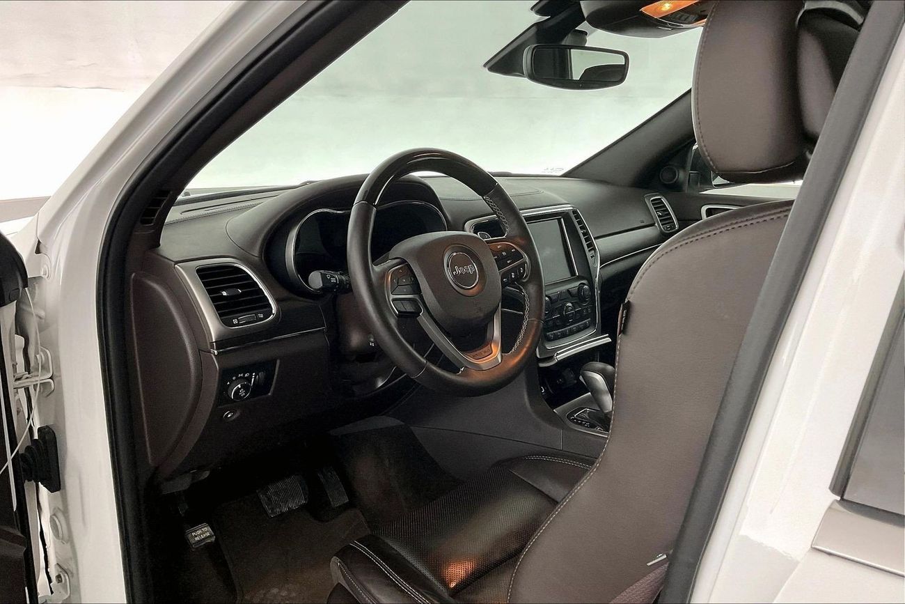 Jeep Grand Cherokee Overland | National Day Celebration | Guaranteed Warranty | 0 Down Payment