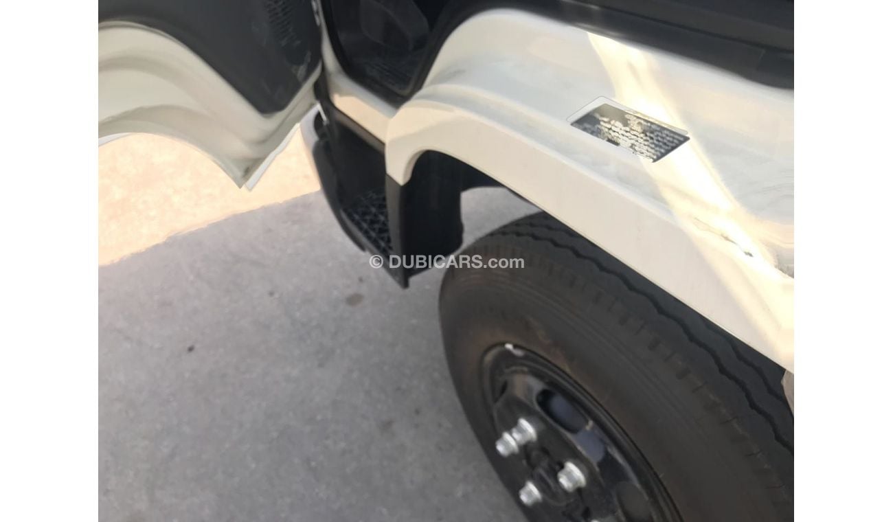 Mitsubishi Fuso Canter 4 TON