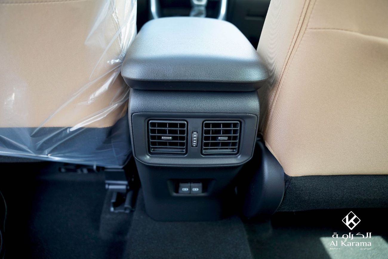 Toyota RAV4 2.0L |  XLE | AWD |  GCC Specs | Sunroof | Power Boot | 18' Alloy Wheels | Rear Camera