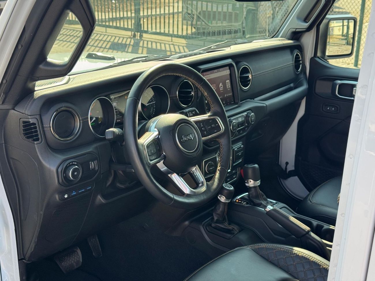 Jeep Wrangler Wrangler 4XE 2.0L Turbo PHEV 2023 Export Price @ 155,500 AED