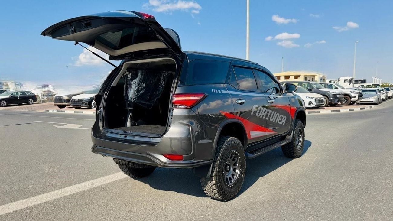 Toyota Fortuner 2023 | 2.8L DIESEL ENGINE | AUTOMATIC TRANSMISSION | RHD | DIGITAL AC | REAR VIEW CAMERA | CONTROLLE