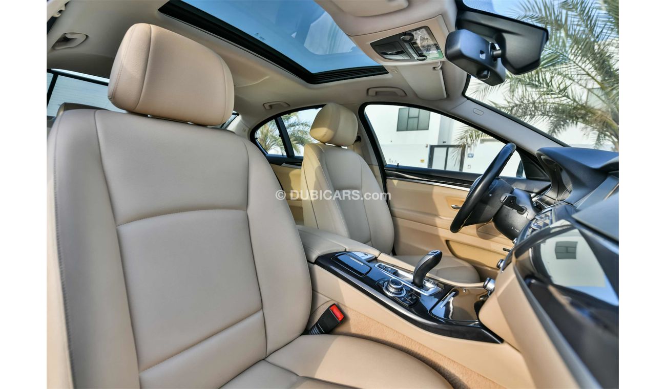 BMW 520i i Twin Turbo Luxury - Under Warranty! - AED 1,547 P.M - 0% D.P