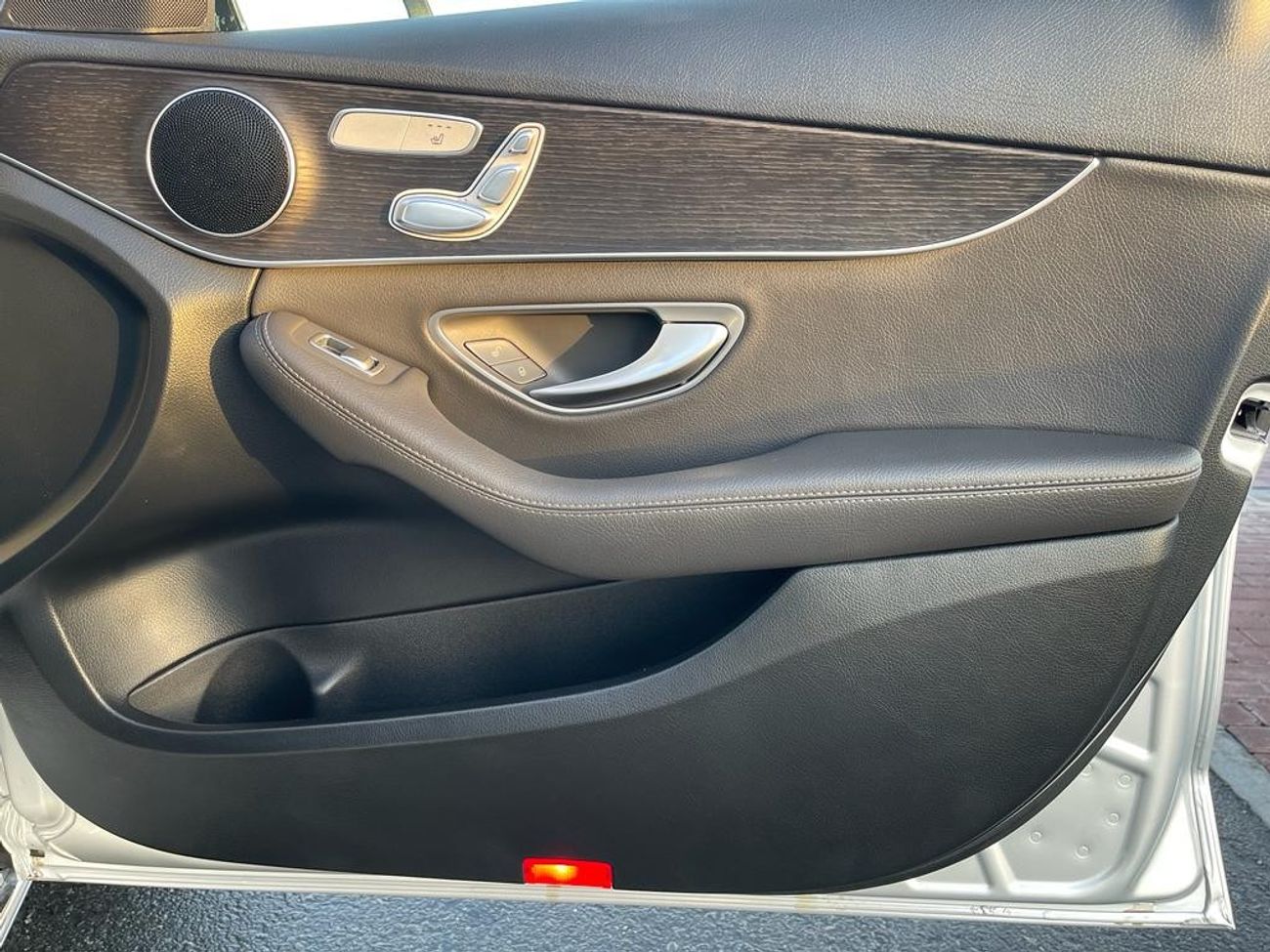 Mercedes-Benz C 300 Premium Mercedes C300 _USA_2020_Excellent Condition _Full option