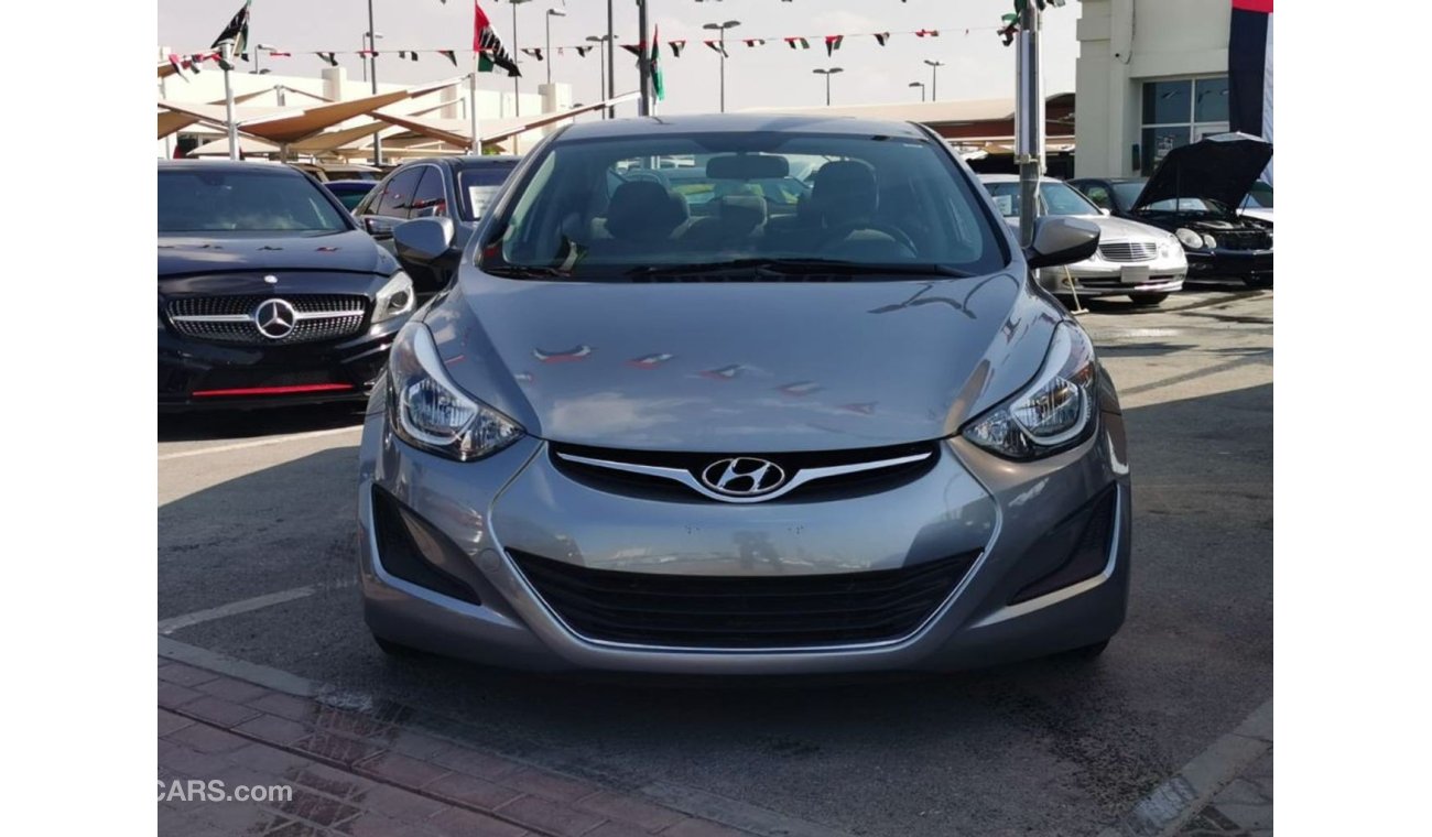 Hyundai Elantra Hyundai Elantra 2016, American import, half specifications, in excellent condition, you do not need