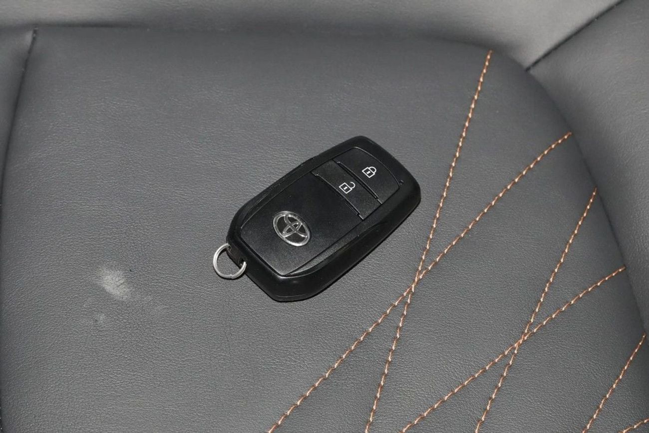 تويوتا راف ٤ Rav4 2.5L Hybrid 4wd