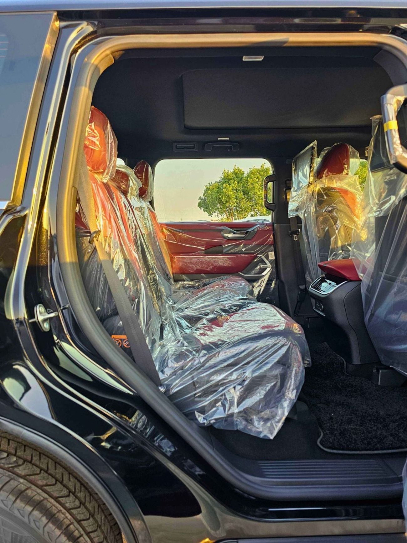 نيسان باترول SE PLATINUM /3.8L V6 /LEATHER WITH PWR SEATS/PANORAMIC ROOF/360*CAMERA/FULL OPTION (CODE#SE PLATINUM