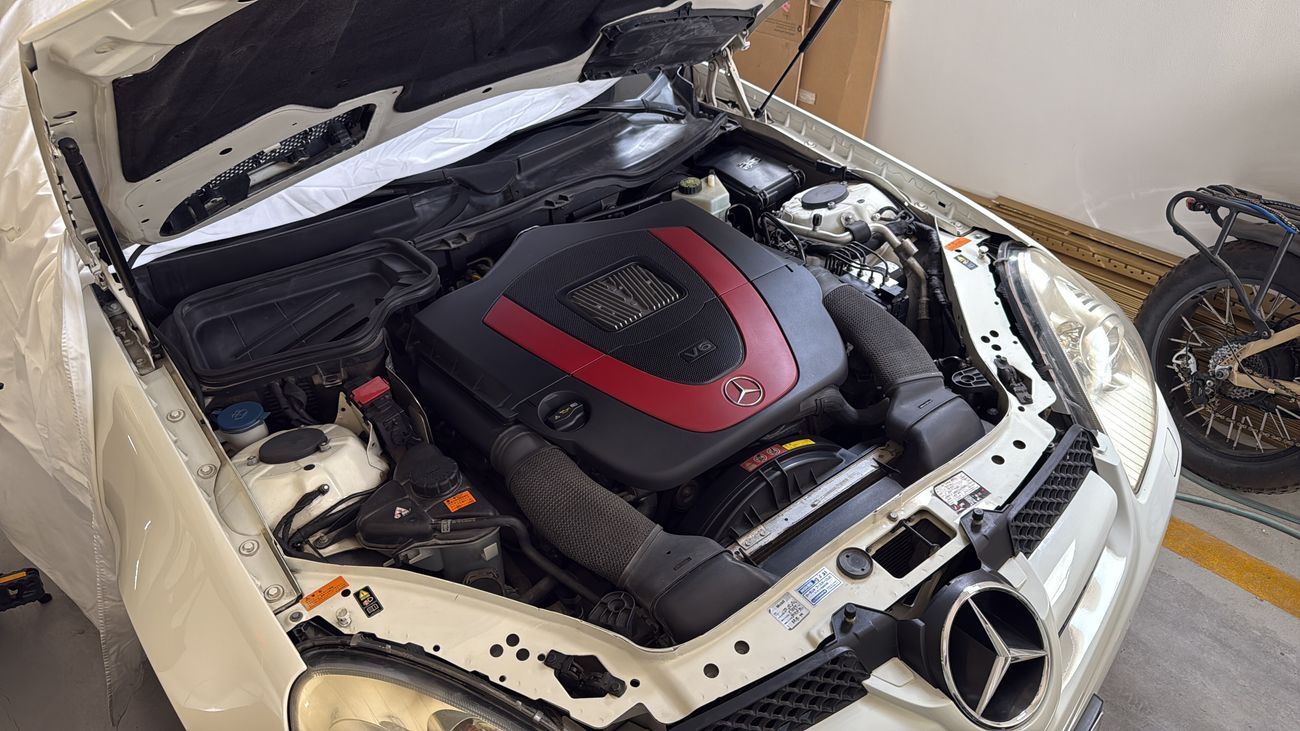 Mercedes-Benz SLK 350 AMG package