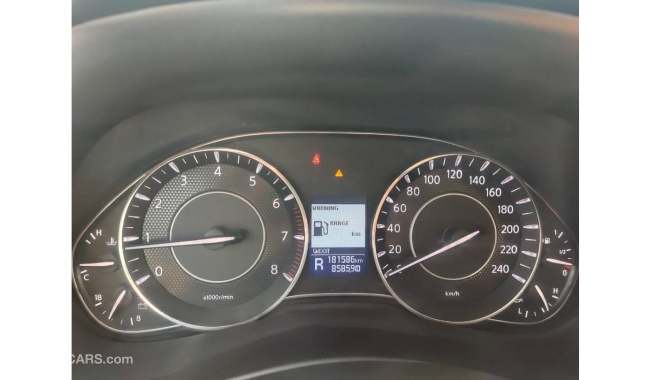 نيسان باترول SE V8 5.6L 2015 GCC