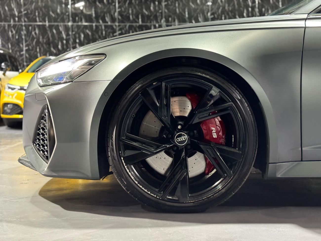 أودي RS6 quattro 4.0L 2021 Audi RS6 Quattro Sportback, Warranty, Carbon Fiber Package, Full Options, 591HP