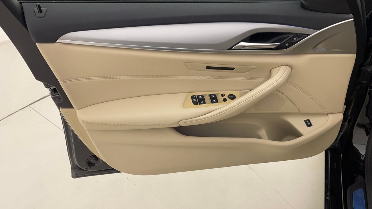 بي أم دبليو 520i 2020 EXCLUSIVE | AED 1202/Month | 0 DP | 30 Day Return | Warranty | Service History