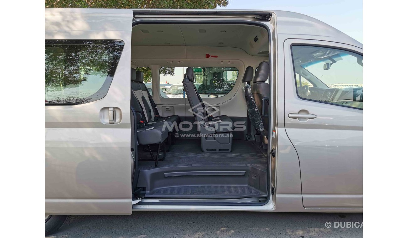 Toyota Hiace 2.8L, DIESEL, 16" TYRE, REAR CAMERA, LEATHER SEATS, (CODE # THHR21)