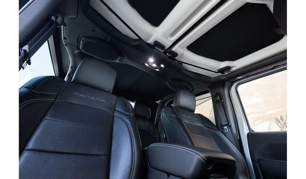 جيب رانجلر Sahara 3.6L A/T (5 Seater) Jeep Wrangler Sahara 2022 GCC under Agency Warranty with Flexible Down-Pa