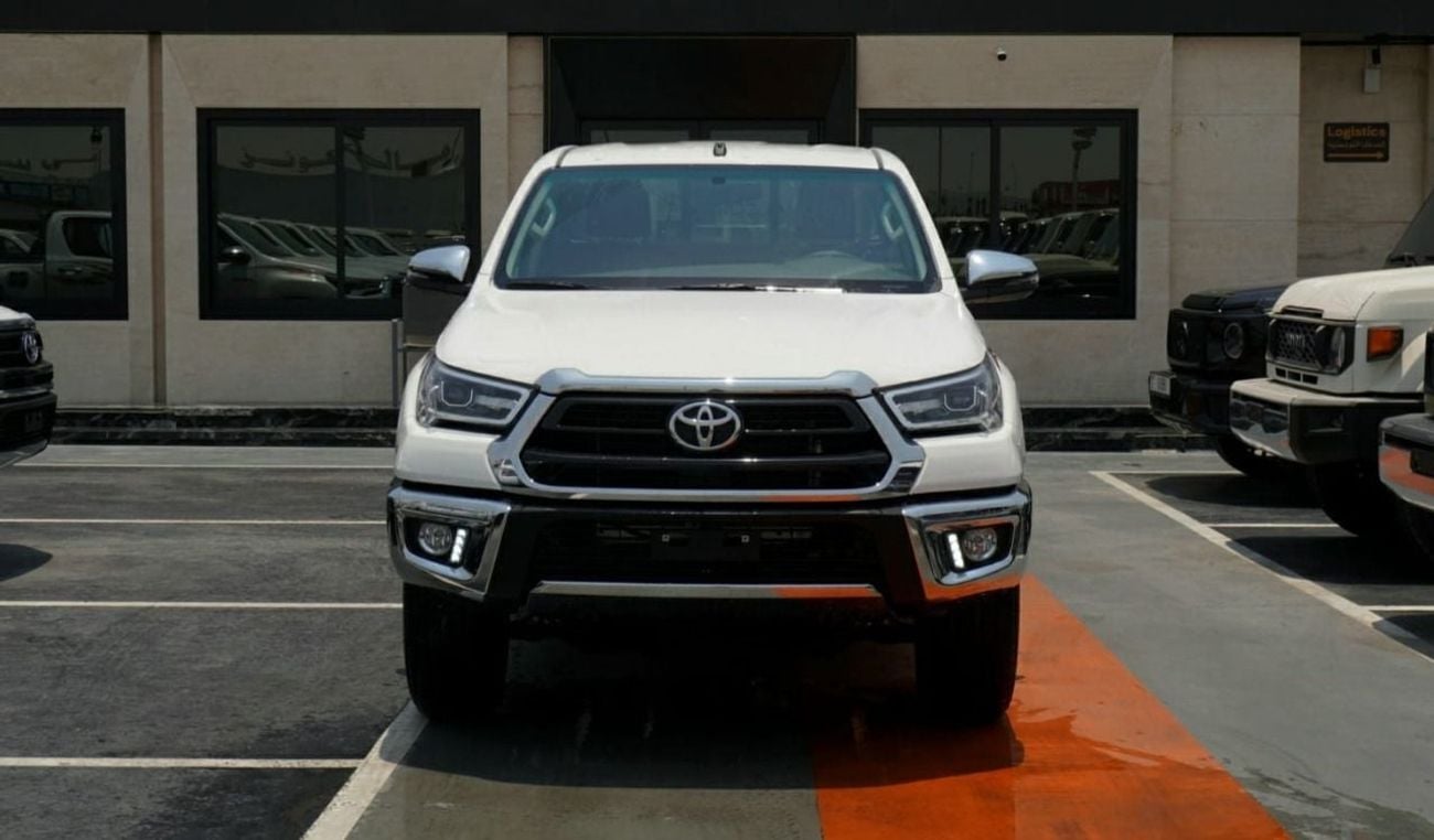 Toyota Hilux GLX 2.7L Double Cab Utility 4WD M/T SR5 2.7L Double Cab Utility 4WD M/T