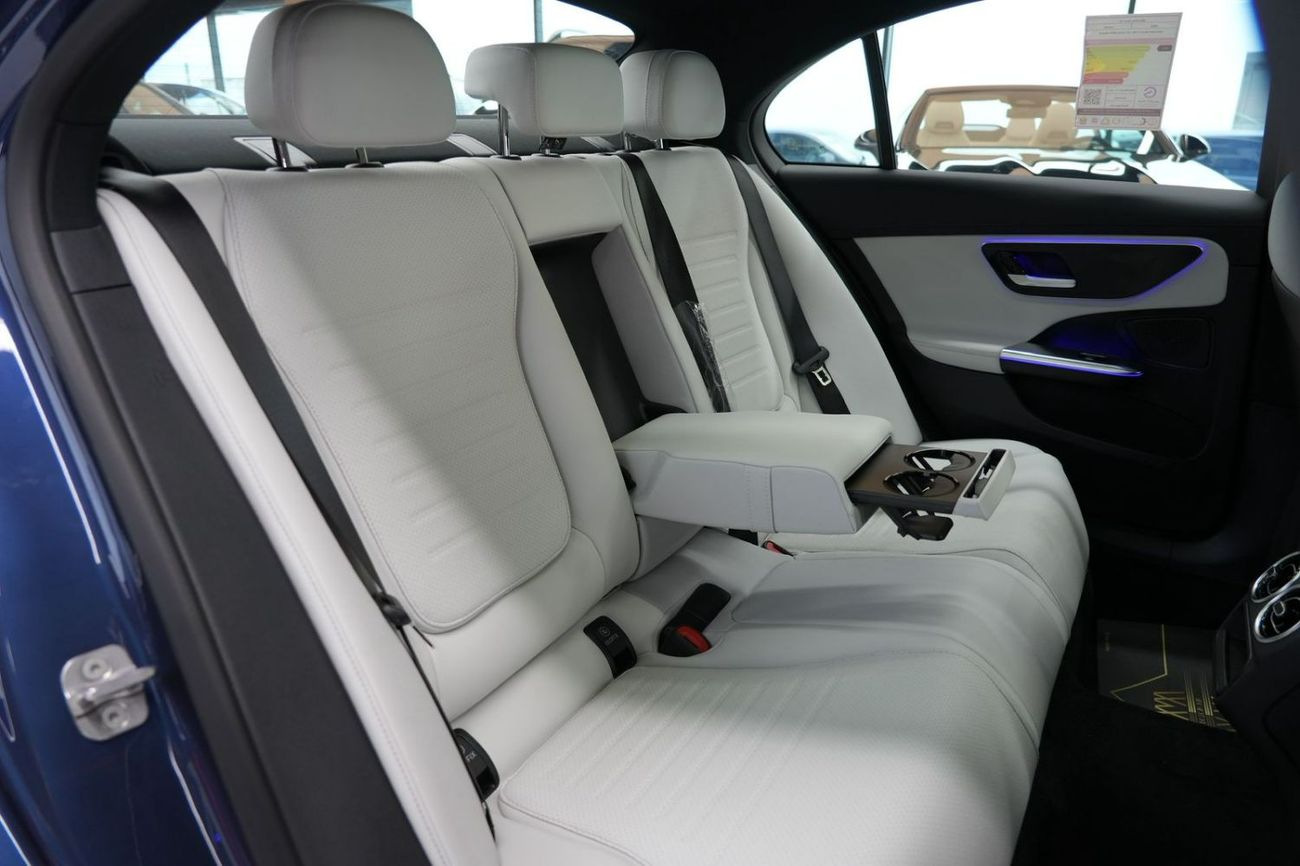 مرسيدس بنز C 200 Mercedes-Benz C 200 Premium | 2026 GCC 0km | Agency Warranty | AMG Package | 360 View