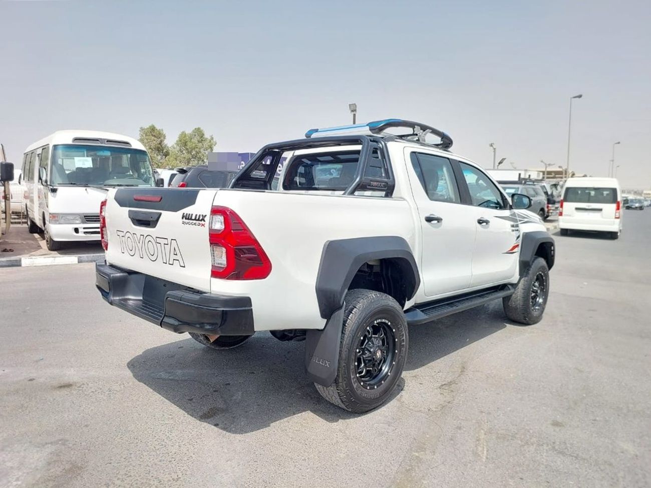 تويوتا هيلوكس TOYOTA HILUX PICK UP RHD 2018 MODEL 2.8 L DIESEL AUTOMATIC(PM06450)