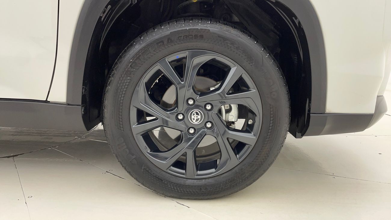 تويوتا أوربان كروزر GLX 1.3 | بدون دفعة مقدمة | اختبار القيادة في المنزل