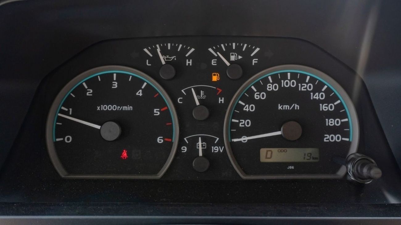 تويوتا لاند كروزر بيك آب 2024 Toyota LC79 double cabin 2.8L Diesel AT