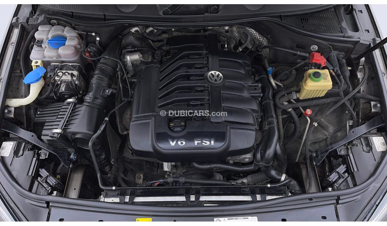 Volkswagen Touareg SEL 3.6 | Under Warranty | Inspected on 150+ parameters