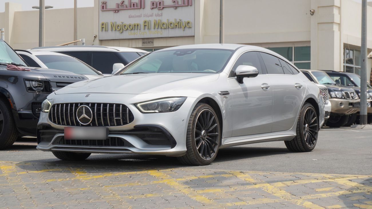 مرسيدس بنز ايه ام جي جي تي 53