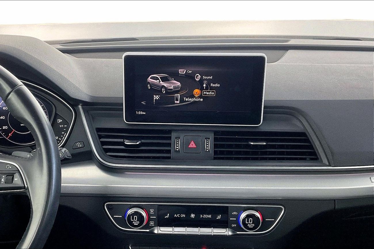 Infiniti Q50 Premium / Luxe | Guaranteed Warranty | 0 Down Payment