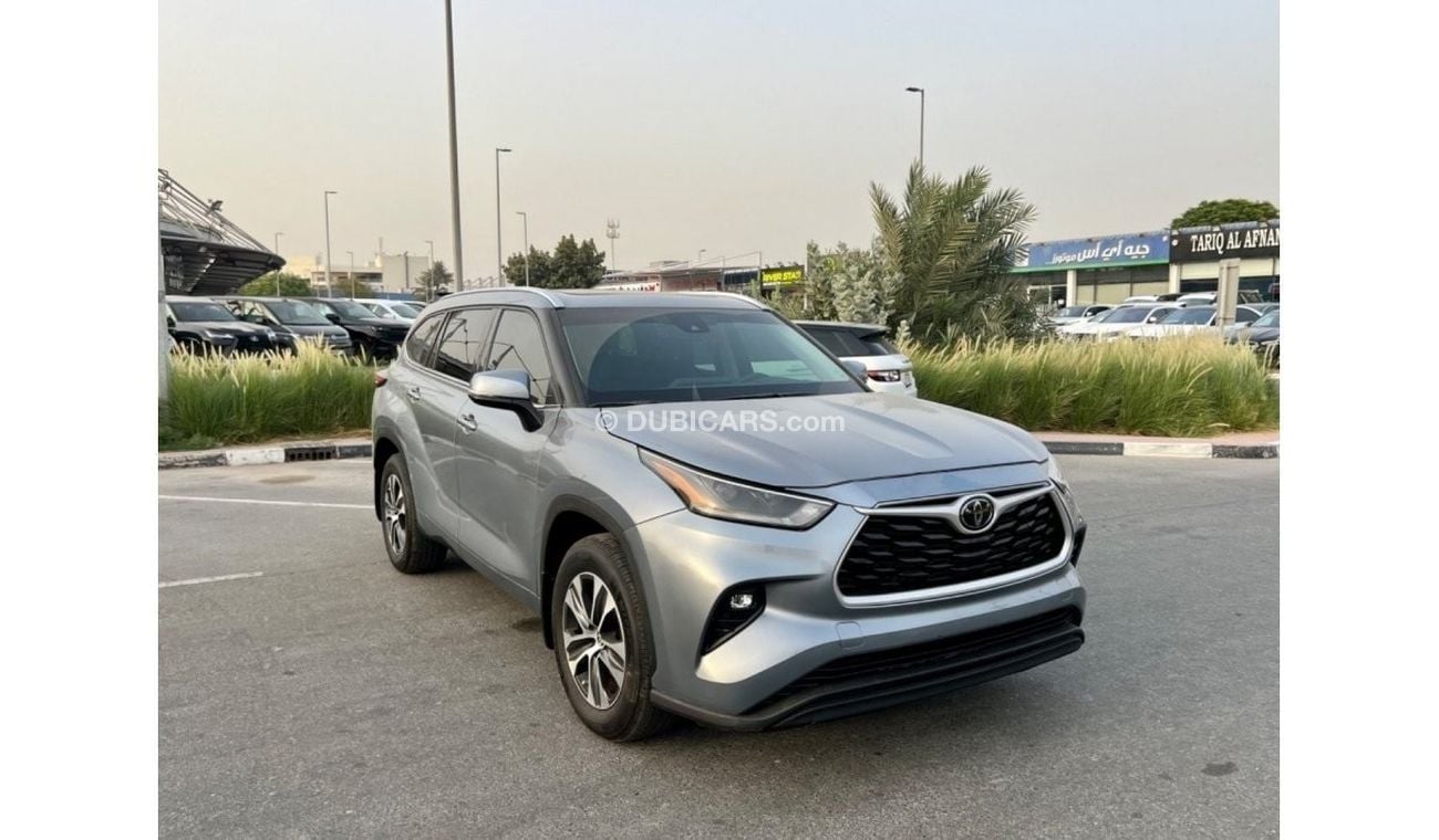 Toyota Highlander 2021 XLE FULL OPTION VIP INTERIOR V6 AWD USA IMPORTED- UAE PASS AND FOR EXPORT!!