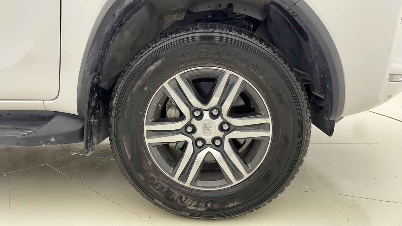 تويوتا فورتونر EXR 2.7 | بدون دفعة مقدمة | اختبار القيادة في المنزل