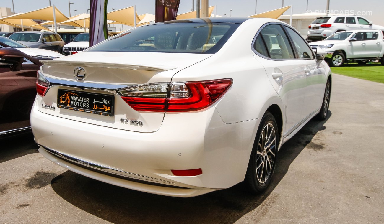 Lexus ES350