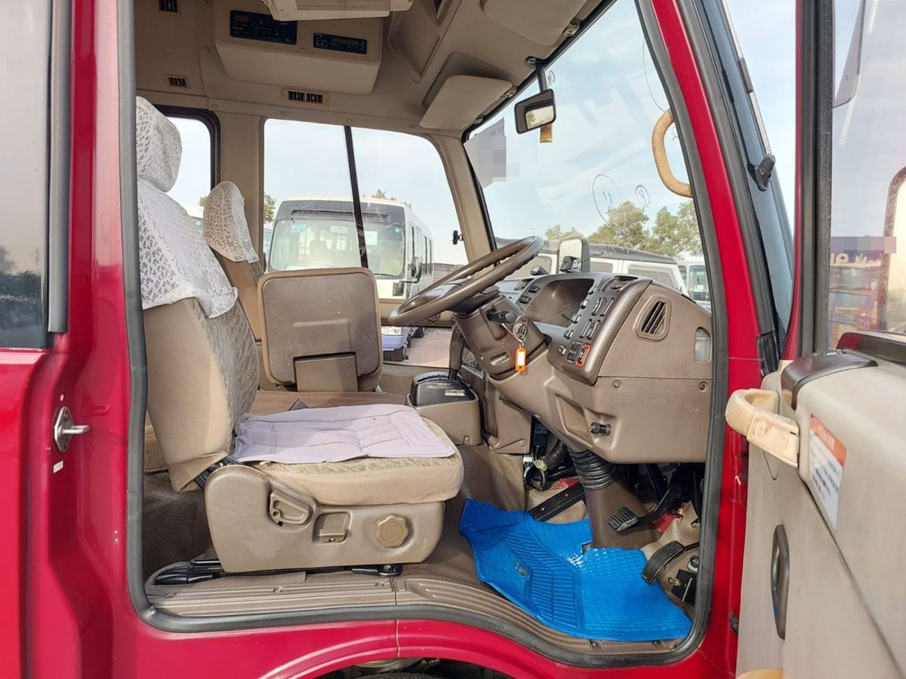 ميتسوبيشي روزا MITSUBISHI ROSA BUS RHD 1999 MODEL 4.8 L DIESEL AUTOMATIC(PM00631)