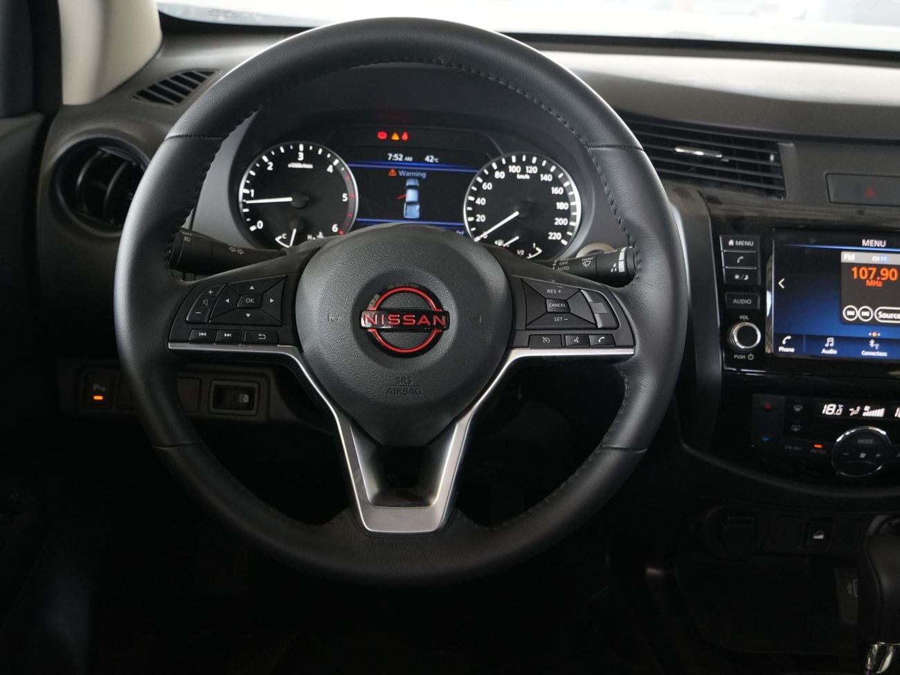 Nissan Navara 2025 NISSAN NAVARA 2.5 DIESEL DC PRO4X 4X4 BRAND NEW 0KM