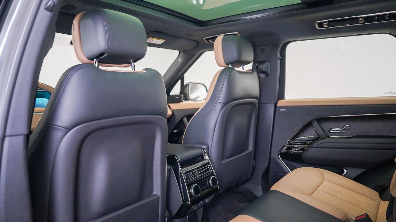 Land Rover Range Rover Sport P400 HSE Dynamic | AED 6,571 PM | Warranty April 2028 | GCC