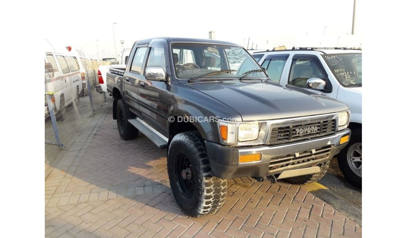 تويوتا هيلوكس Hilux pick up RIGHT HAND DRIVE (Stock no PM 352 )