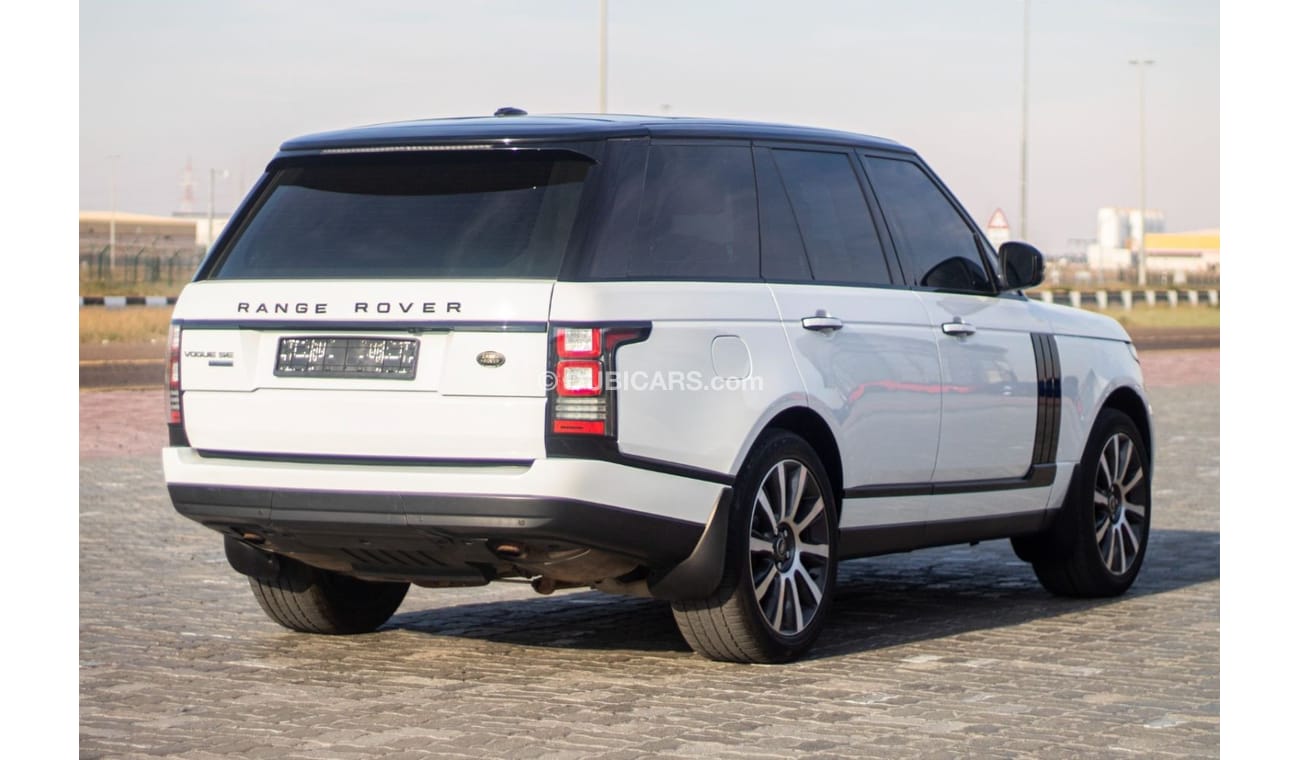 Used Land Rover Range Rover Vogue 2014 for sale in Dubai 607547