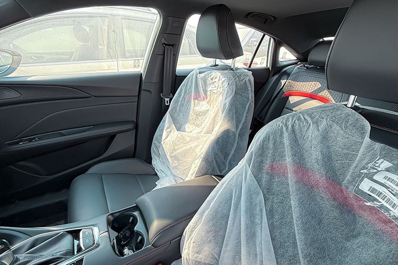 أم جي 5 MG5 1.5L Luxury Edition