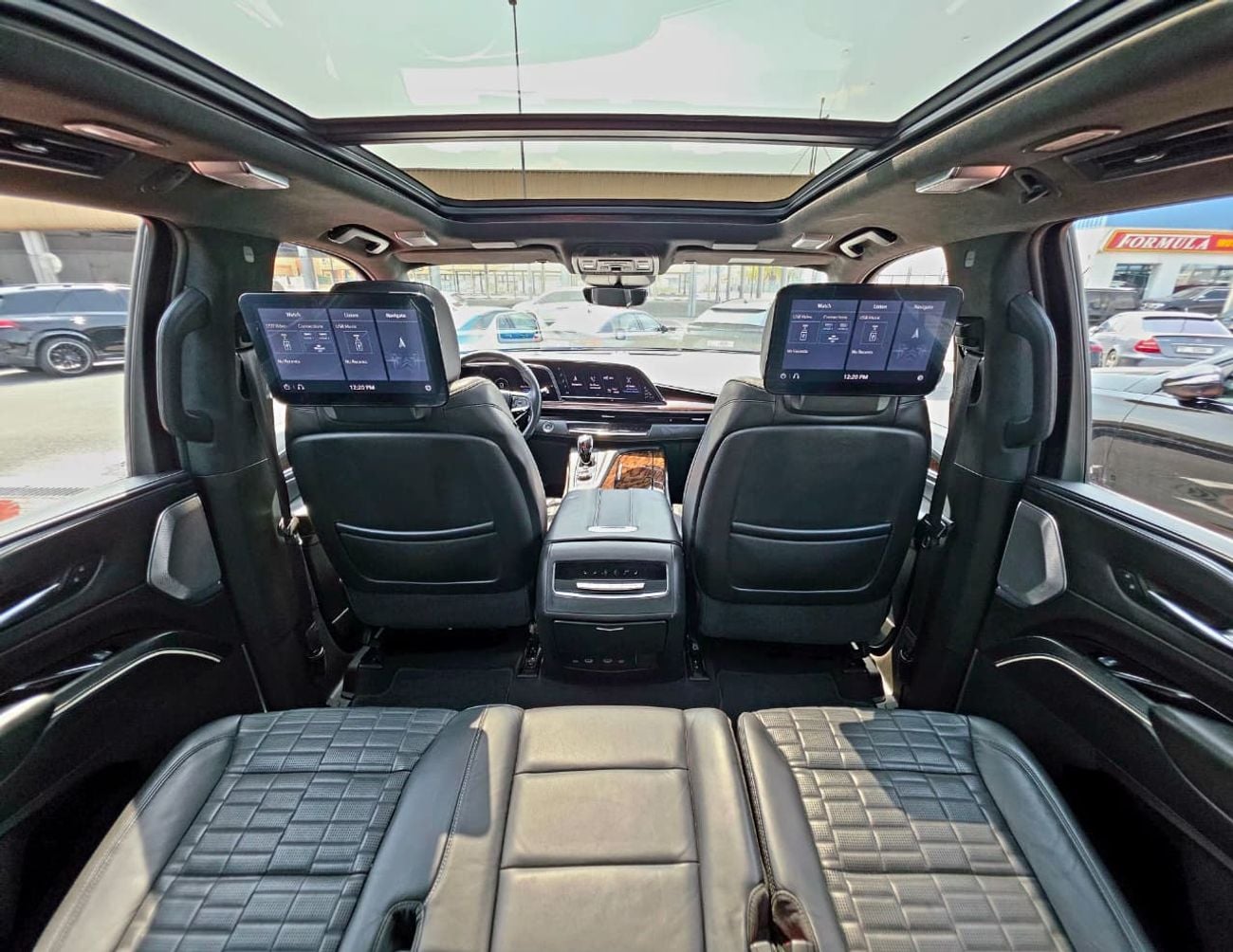 Cadillac Escalade Sport Platinum 6.2L AWD Original Paint 2021 GCC