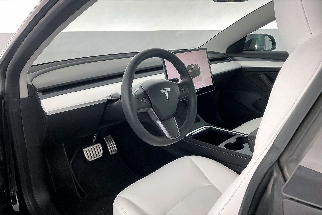 تسلا موديل 3 Performance (Dual Motor) | National Day Celebration | شامل الضمان | 0 ﺪﻔﻋﺓ ﺃﻮﻟﻯ