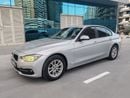 BMW 320i Std 2.0L