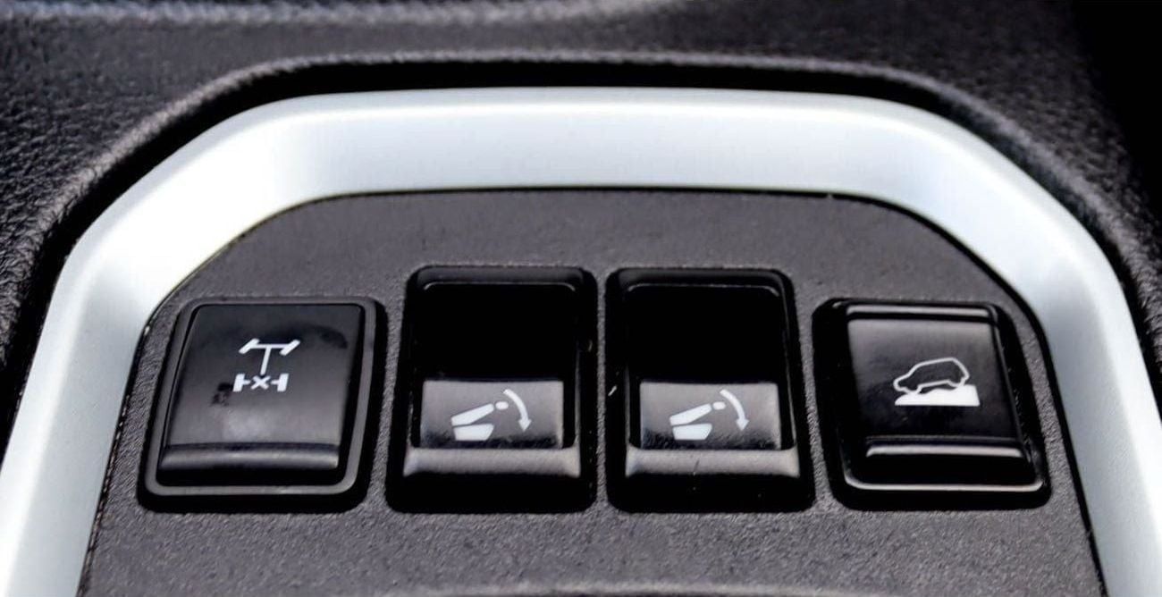 نيسان إكستيرا نيسان إكس-تيرا 2.5 لتر موديل 2021 خليجي | خالية من الحوادث | طلاء أصلي | صيانة الوكالة | 1179 شهرياً