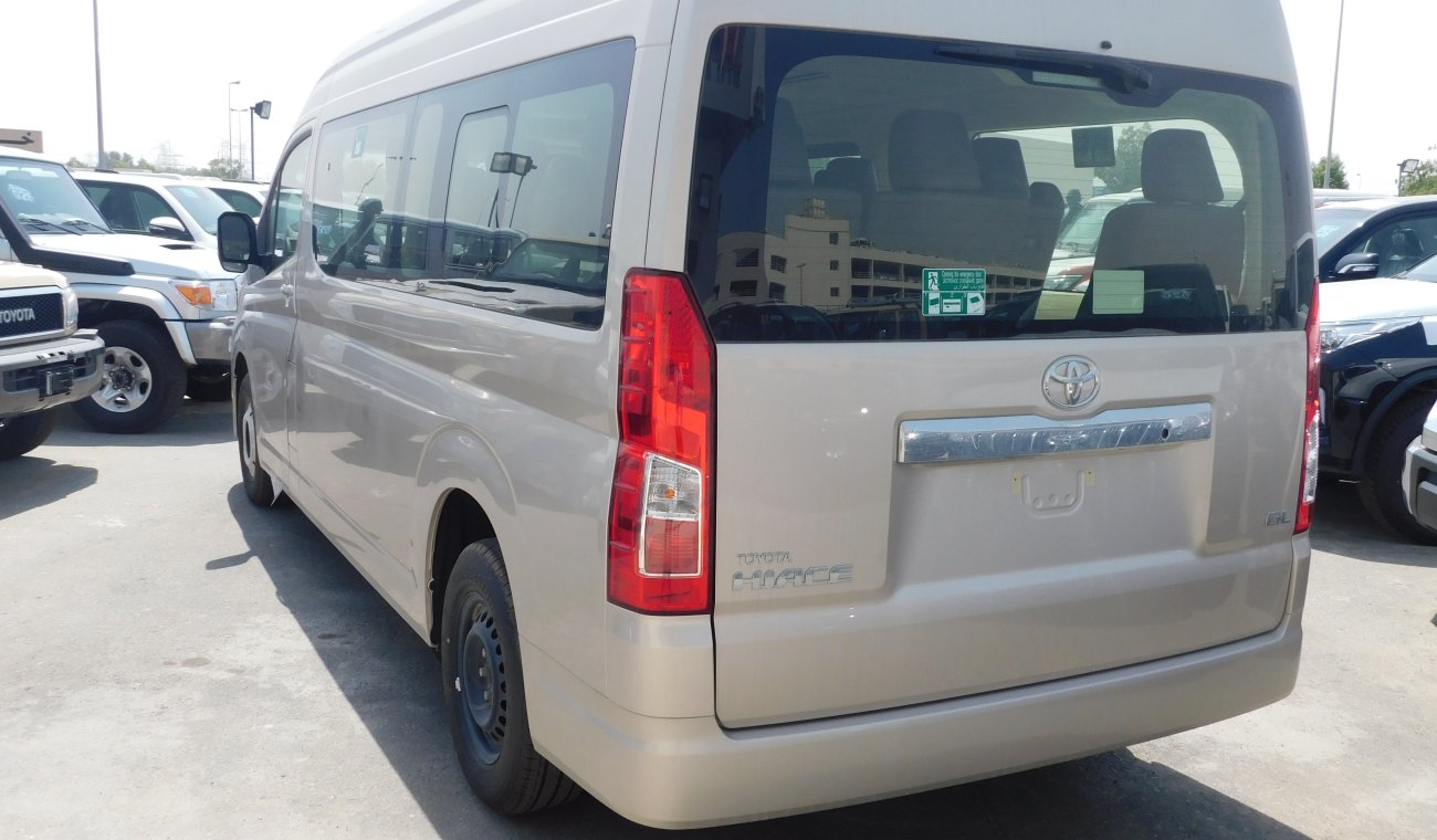 Toyota Hiace High Roof GL 2.8L Bus Diesel 13-Seater A/T