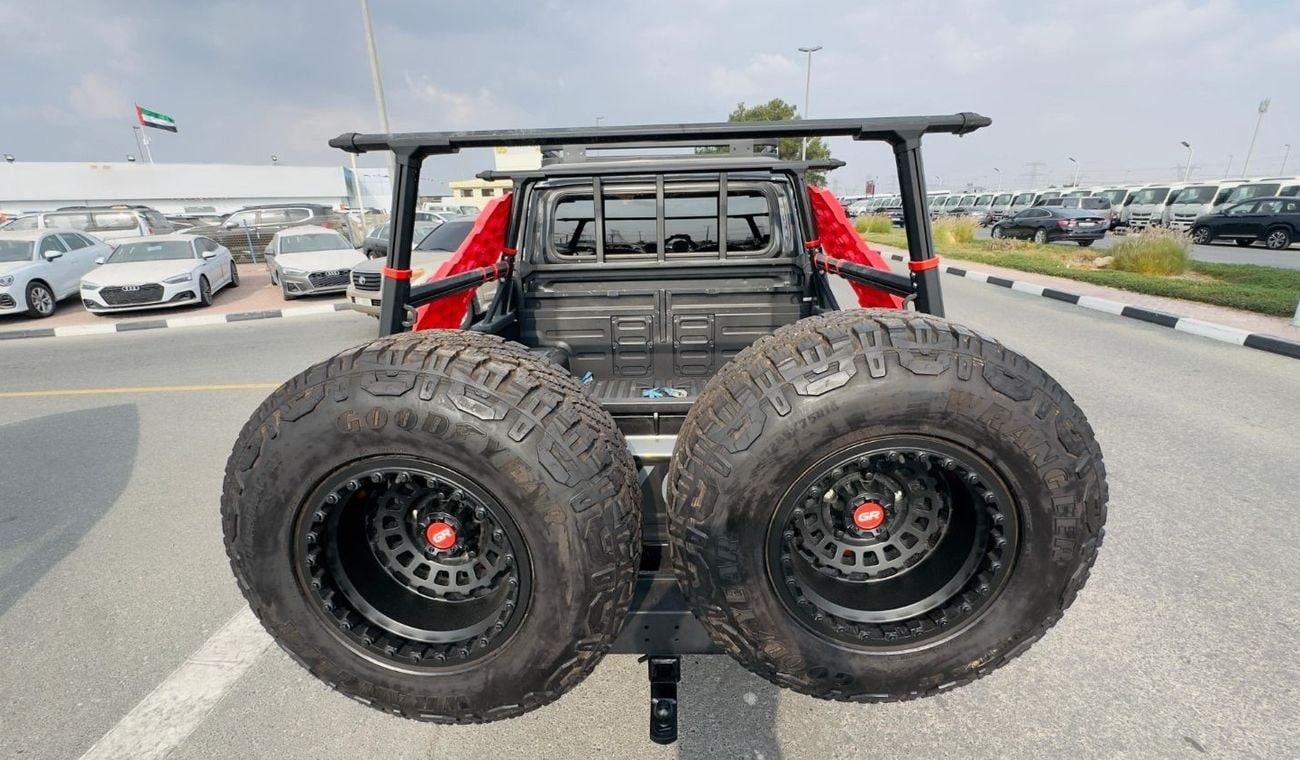 Toyota Land Cruiser Pick Up DOUBLE CABIN WITH PREMIUM ACCESSORIES MODIFICATION | RHD | 4.5L DIESEL ENGINE | (MT) | 2017