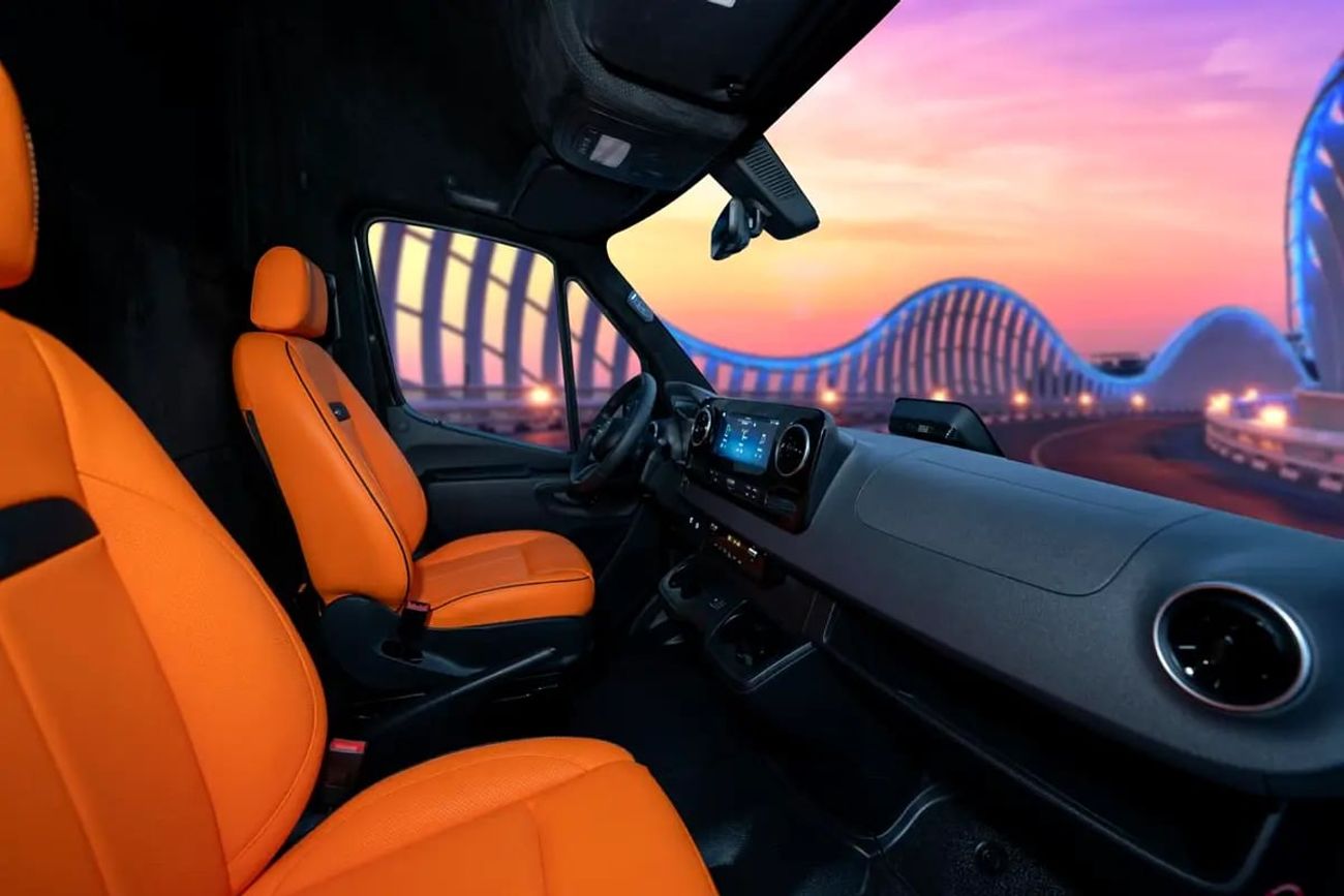 Mercedes-Benz Sprinter VIP MERCEDES with Additional AC and Air Suspension - 2 Years Warranty VLINE