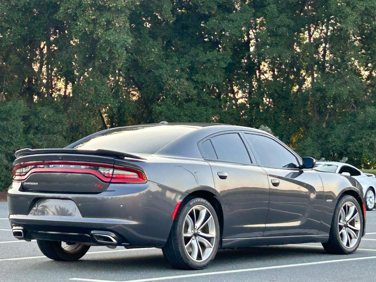 Dodge Charger R/T Road Track DODGE CHARGER R/T 2016 GCC V8 // ORGINAL PAINT // ACCIDENT FREE // PERFECT CONDITION