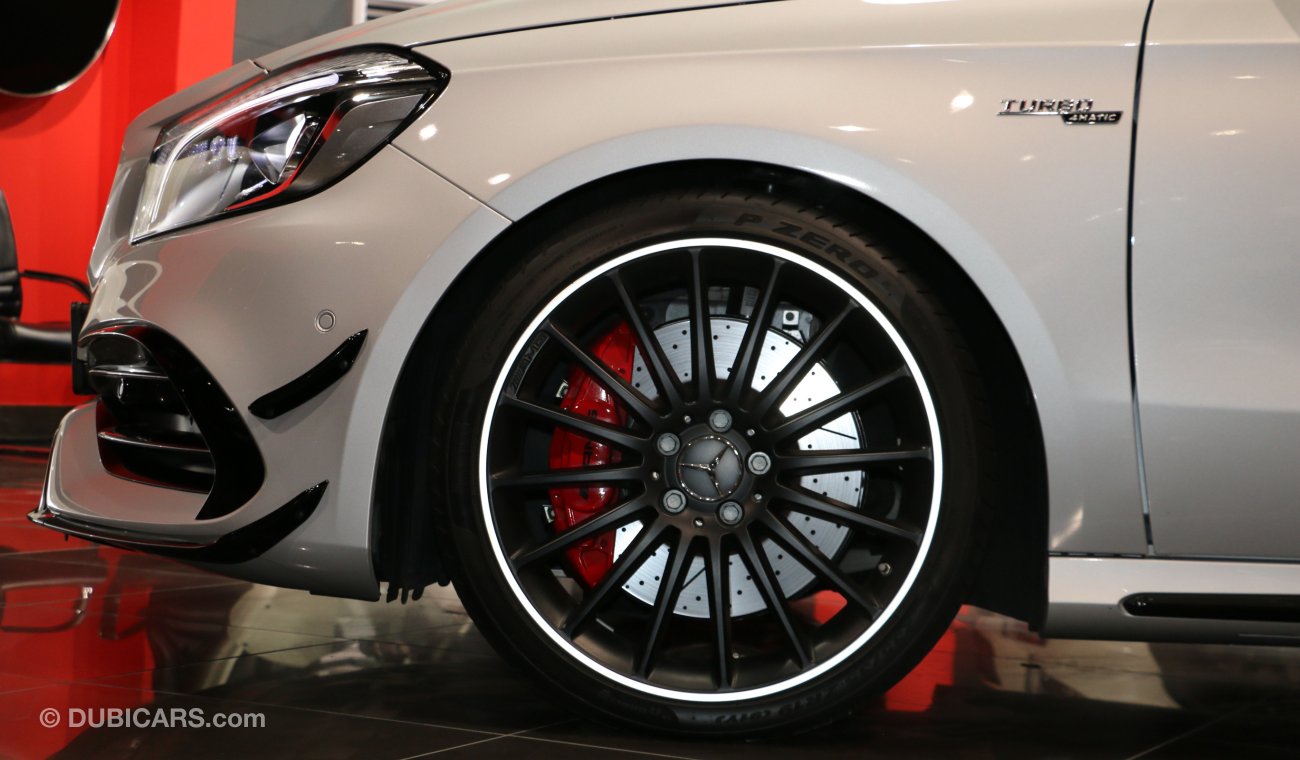 Mercedes-Benz A 45 AMG Turbo 4matic