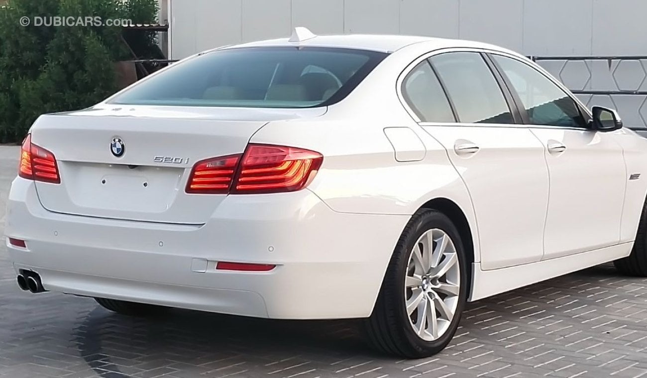 BMW 520i BMW 520i 2014