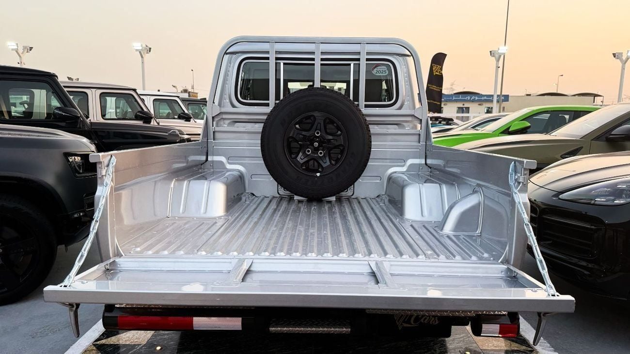 Toyota Land Cruiser Pick Up TOYOTA PICK-UP LC 79 A/T 4.0L V6 - 2025